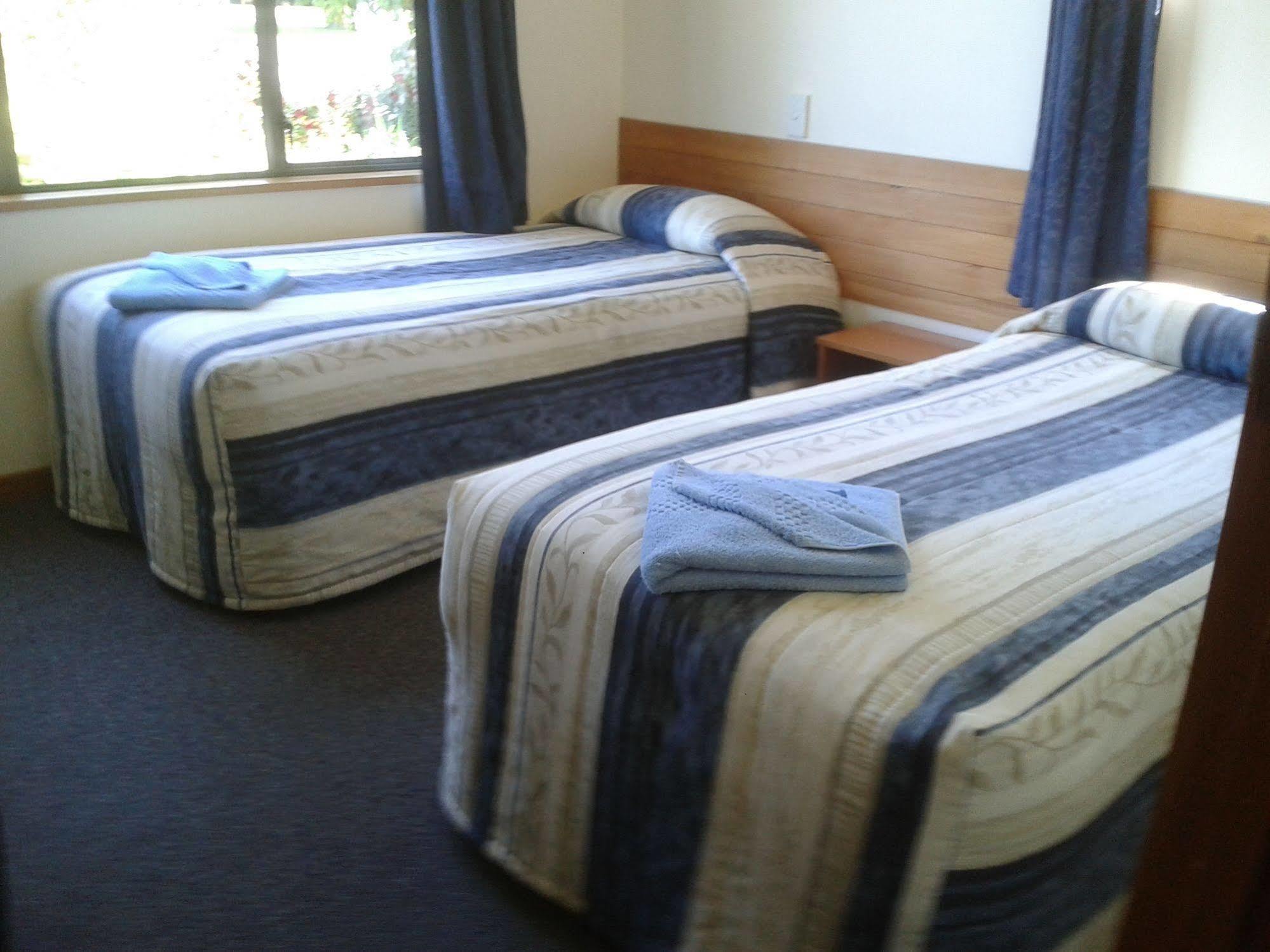 Four Peaks Motel Geraldine Extérieur photo