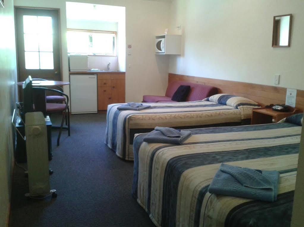 Four Peaks Motel Geraldine Extérieur photo