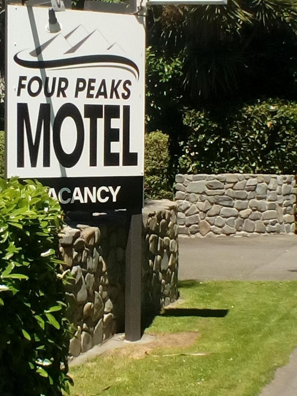 Four Peaks Motel Geraldine Extérieur photo