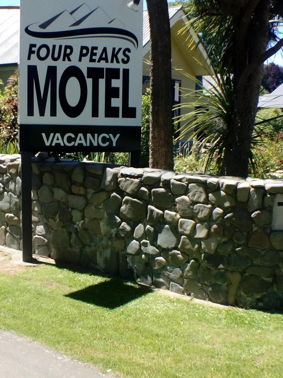 Four Peaks Motel Geraldine Extérieur photo